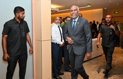 ރަސްމީ ދަތުރުފުޅެއްގައި ރައީސް މެލޭޝިއާއަށް ވަޑައިގަންނަވަނީ