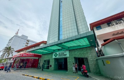 ޕޮލިސް ޓްރެއިނިންގައި އުޅެނިކޮށް ހާލު ސީރިއަސްވި މީހާ ވެންޓިލޭޓަރުގައި