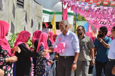 ސަރުކާރުން ރިސޯޓު ހަދަން ނިންމި ދިގުވެލިދޫގައި އެއާޕޯޓް އަޅަން މުއިއްޒު ވަދުުދުވެވަޑައިގެންފި