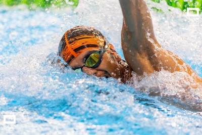 ބޭރުގެ ކޮންސަލްޓެންޓުންނާއި ކޯޗުންގެ އެހީގައި ސްވިމިން ޓީމަށް ބޮޑު ކުރިއެރުމެއް