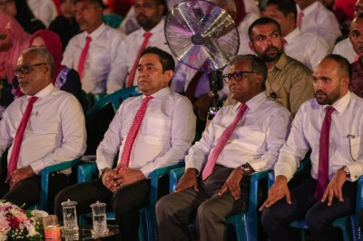 ޔާމީންގެ ތާއީދު ލިބުނު ކަމަށް ބުނެ ވަހީދު ފޯމް ހުށަހަޅަން އުޅުނު ކަމުގެ ތުހުމަތެއް