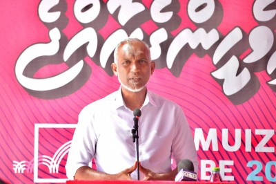 ފެލިދުއަށް މުއިއްޒުގެ ވައުދު: ބިންހިއްކައިދީ ތަރައްގީގެ ޕްރޮޖެކްޓްތައް ހިންގައިދޭނަން