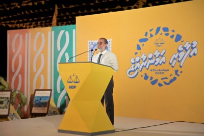 ކުރީގެ ސަރުކާރުތަކާއި ދެކޮޅަށް ތެދުވަންޖެހުނީ ރައްޔިތުންނަށް ހެޔޮވެރިކަމެއް ނުކޮށްދޭތީ: އިމްރާން