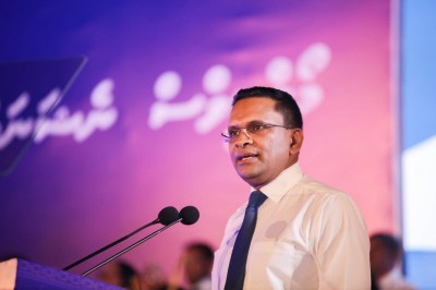 ހުރާއަށް އިންގިލާބީ ބަދަލެއް ގެނެސްދެއްވުމަށް ނާޒިމް ވައުދުވެވަޑައިގެންފި