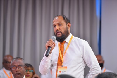 ރައީސް ޞާލިޙް، މުއިއްޒަށް ވުރެ ދީނީ ގޮތުން އެތައް ހާސް ގުނައެއް ރަނގަޅު: މައުރޫފް