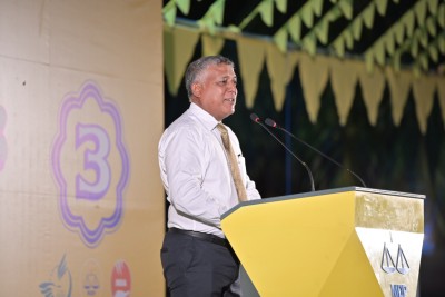 އަސްލަމްގެ ދައުވަތު ޑިމޮކްރެޓުންނަށް: ތިޔައީ ގާތް ބައެއް, ވަޑައިގަންނަވާ