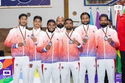 ފިރިހެން ބެޑްމިންޓަން ޓީމަށް ވެސް ރިހި މެޑަލް