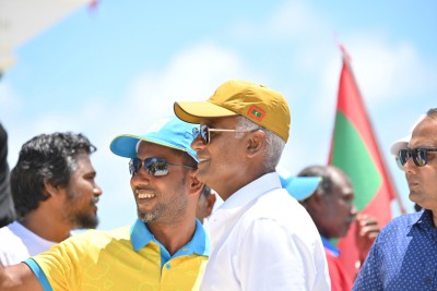 ދިޔަމިގިލި ބިން ހިއްކައި މެދަފުއްޓާ ގުޅައިލަން ރައީސް ވައުދުވެވަޑައިގެންފި