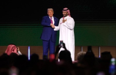 ސައޫދީ އާއި އެމެރިކާއިން ހަތިޔާރު ވިއްކުމުގެ 142 ބިލިއަން ޑޮލަރުގެ އެއްބަސްވުމެއް