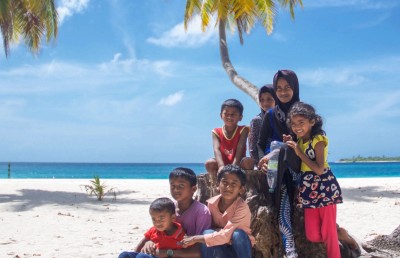 ރާއްޖޭގައި ދެ ޕަސެންޓް ކުދިން ދިރިއުޅެނީ ބެލެނިވެރިޔަކު ނެތި!