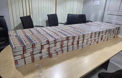 މަގުމަތިން އަތުލައިގަތް ސިނގިރެޓް ކާޓަންޓަކަކީ ބޮންޑެޑް ވެއާހައުސް އަކުން "ގެއްލުނު" ތަކެތި: ޕޮލިސް