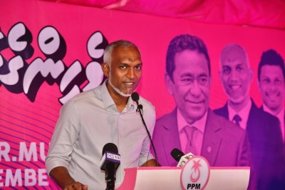 ވެލިދޫ ކައިރީގައި އޮންނަ ވިހަފަރުގައި އެއާޕޯޓެއް އަޅައިދޭނަން: މުއިއްޒު