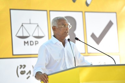 ރާއްޖެ ބަނގުރޫޓެއް ނުވާނެ، ވެރިކަމަށް އަންނަން ދައްކަންވާނީ ދެކޮޅުޖެހޭ ވާހަކަ: ރައީސް