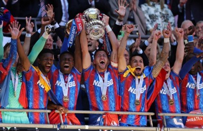 ސިޓީ ބަލިކޮށް ކްރިސްޓަލް ޕެލަސް އިން އެފްއޭ ކަޕް ކާމިޔާބުކޮށްފި