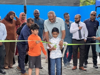 އިސްކަންދަރު މައިޒާން އާބާތުރަ ފިލުވައި އަލުން ހުޅުވައިފި