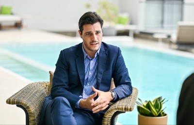 ބާސެލޯ ދަމަހައްޓާނީ ނަސަންދުރާގެ ޝަރަފުވެރި ނަން