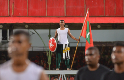 ބިނާ ކުރަންވީ ''އައްޔަކަސް އަނދިރިއަކަސް'' ހެޔޮވެފައި ނުތިބޭނެ ޖީލެއް