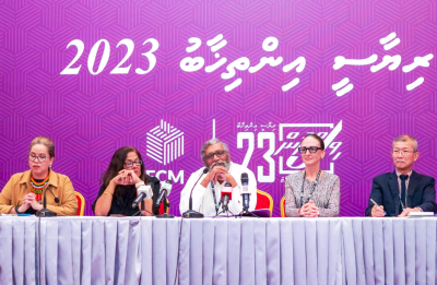 ރިޔާސީ އިންތިޚާބަށް ބޭރުގެ އޮބްޒާވަރުންގެ ތައުރީފު