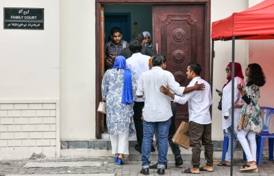 އާއިލީ ޝަކުވާތައް ސޯޝަލް މީޑިއާ އަށް ނުގެނެސް ދައްކަންވީ ވާހަކަ: އިސް ގާޒީ