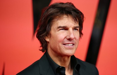 ޓޮމް ކްރޫޒް މިހާރު ބޭނުންވަނީ ބޮލީވުޑް ފިލްމެއް ކުޅެން