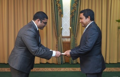 ޔާމީން އެންމެ ދެރަވީ އެކުގައި ހުންނެވި ޣައްސާން ފެއަށް ވަޑައިގަތުމުން