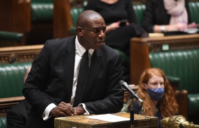 އިޒްރޭލުން އަނިޔާވެރިކަން އިސްކުރާތީ ޔޫކޭއިން ވިޔަފާރީގެ މަޝްވަރާތައް ހުއްޓާލައި ސަފީރު ހާޒިރުކުރަނީ