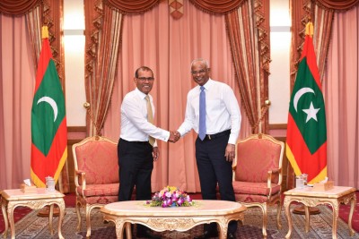 ރައީސް ޞާލިޙާއި ނަޝީދުގެ ކުއްލި ބައްދަލުވުމެއް ރައީސް އޮފީހުގައި