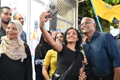ދައުރު ނިމުމުގެ ކުރިން ބިން ހިއްކާ ގޯތި ކަނޑާ ނިންމާނަން: ރައީސް