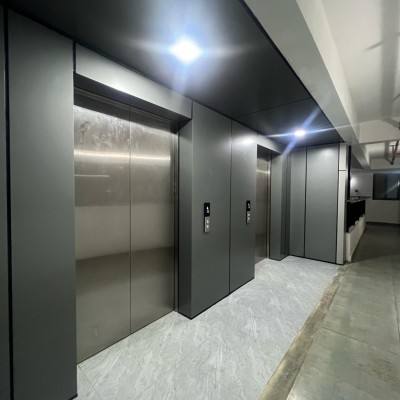 ހިޔާގެ ދެވަނަ ޓަވަރުގައި ހަރުކުރި އާ ލިފްޓުތައް ބޭނުންކުރަން ފަށައިފި