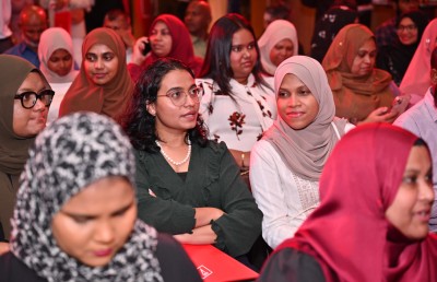 ފައިސާގެ މުއާމަލާތްތަކުގެ 99 ޕަސެންޓު ހިނގަނީ ޑިޖިޓަލްކޮށް: ޝަރީފު