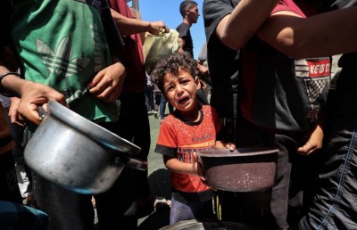 ކާނާ ހޯދަން އެއްވި މީހުންނަށް އިޒްރޭލުން ހަމަލާދީ ފަސް މީހަކު ޝަހީދުކޮށްލައިފި