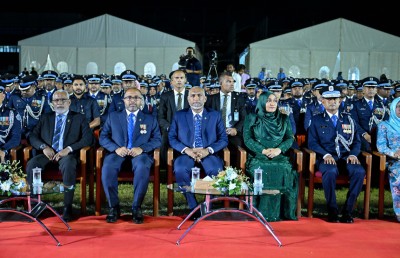 ޕޮލިސް ކޮމިޝަނަރު ކަމަށް ކުރިމަތިލާން ހުޅުވާލައިފި