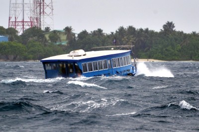ވޯޓަށް ރަށްރަށަށް ފުރަން ފަށައިފައި ވަނިކޮށް މޫސުން ގޯސްވެއްޖެ