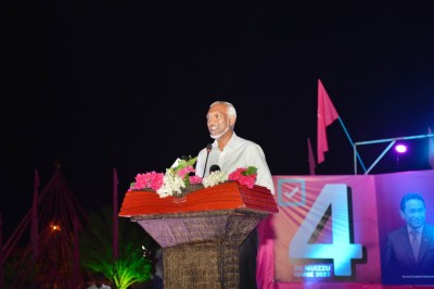 ސަރުކާރުގައި ކޮރަޕްޝަން ހިންގައިފިނަމަ އިސްވެ ފިޔަވަޅު އަޅާނަން: މުއިއްޒު