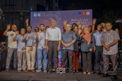 ޖިހާދާއެކު ޖޭޕީ ކައުންސިލްގެ ގިނަ މެންބަރުންތަކެއް ޕީޕީއެމްއަށް