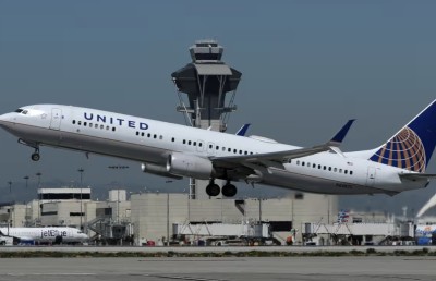 ނައިބު ރައީސް ހުސައިން ދަތުރުފުޅު ކުރެއްވި ފްލައިޓުން ބޮމުގެ އިންޒާރެއް ފެނިގެން އިމަޖެންސީގައި ޖައްސައިފި