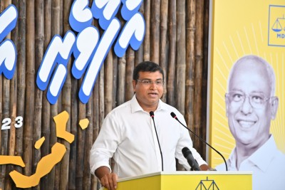 އެމްޑީޕީގެ ޕޯޑިއަމަށް ވަޑައިގެން އަމީން ހަނދާންކުރެއްވީ ޔާމީން ސަރުކާރުގެ އަނިޔާވެރިކަން