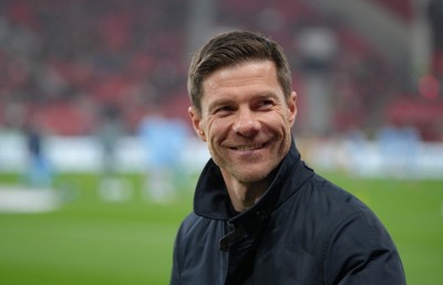 ރެއާލްގެ ކޯޗުކަމަށް ކްލަބްގެ ލެޖެންޑް އަލޮންސޯ ހަމަޖައްސައިފި