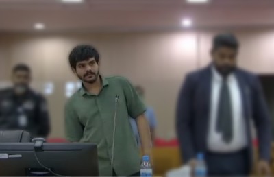 ޑީއެޗްއެލް ޔުނިފޯމުގައި ތިބި ފުލުހުންގެ އަތުން ޑްރަގާ ހަވާލުވި މީހަކު އުމުރަށް ޖަލަށް