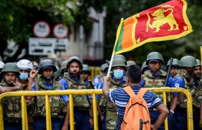 ކޮރަޕްޝަންގެ ކުށުގައި ރާޖަޕަކްސަ ސަރުކާރުގެ ދެ ވަޒީރަކު ދިގު މުއްދަތަށް ޖަލަށް