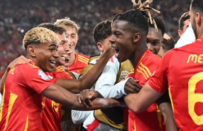 ފްރާންސާ ދެކޮޅަށް މިފަހަރު ވެސް ޔަމާލް ވިދާލައިފި