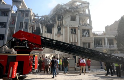 އީރާނުން ރައްދު ހަމަލާ ފަށައިފި، އިޒްރޭލުން އަދިވެސް ހަމަލާދެނީ