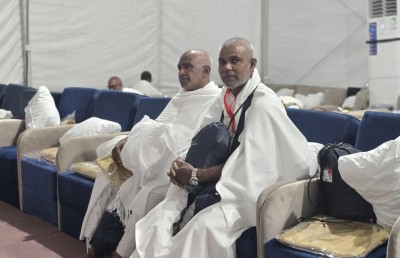 ދިވެހި ހުރިހާ ހައްޖުވެރިން އަރަފާތު ބިމުގައި، އެންމެންގެ ހާލު ރަނގަޅު