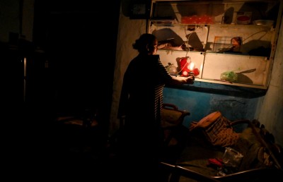 އައިއެމްއެފްގެ ޝަރުތާ އެއްގޮތަށް ލަންކާގައި ކަރަންޓުގެ އަގު ބޮޑުކޮށްފި