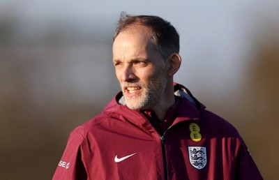 އެފްރިކާ ޓީމެއް އަތުން އިނގިރޭސީން އަލަށް ބަލިވެއްޖެ