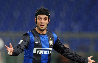 އިންޓަގެ ކޯޗަކަށް ކުރީގެ ޑިފެންޑަރު ކީވޫ