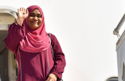 ފަސްޓް ލޭޑީސް އިނީޝިއޭޓިވް ސަމިޓަށް ފަސްޓްލޭޑީ ޔޫއޭއީއަށް