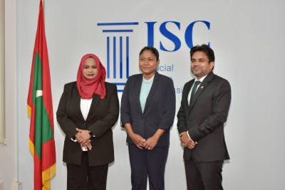 ހައިކޯޓުގެ އިސް ފަނޑިޔާރަކަށް ޝަހީދު، ސިވިލް ކޯޓަށް މަރިޔަމް ވަހީދު