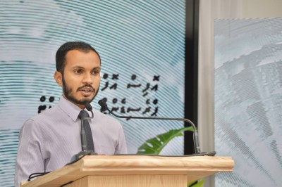 ކޮވިޑަށް ފަހު މަޝްރޫއުތައް ނިންމަން ވަގުތު އޮތް: ފިރުޒުލް