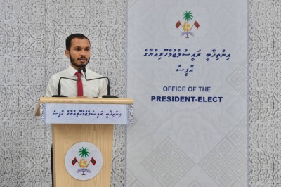 އަވަސް އަރުވާލައިގެން ފްލެޓުތައް ހަވާލުނުކުރަން ޑރ. މުއިއްޒު އެދިވަޑައިގެންފި
